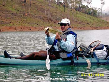 100 com um Black Bass em Piracaia - SP